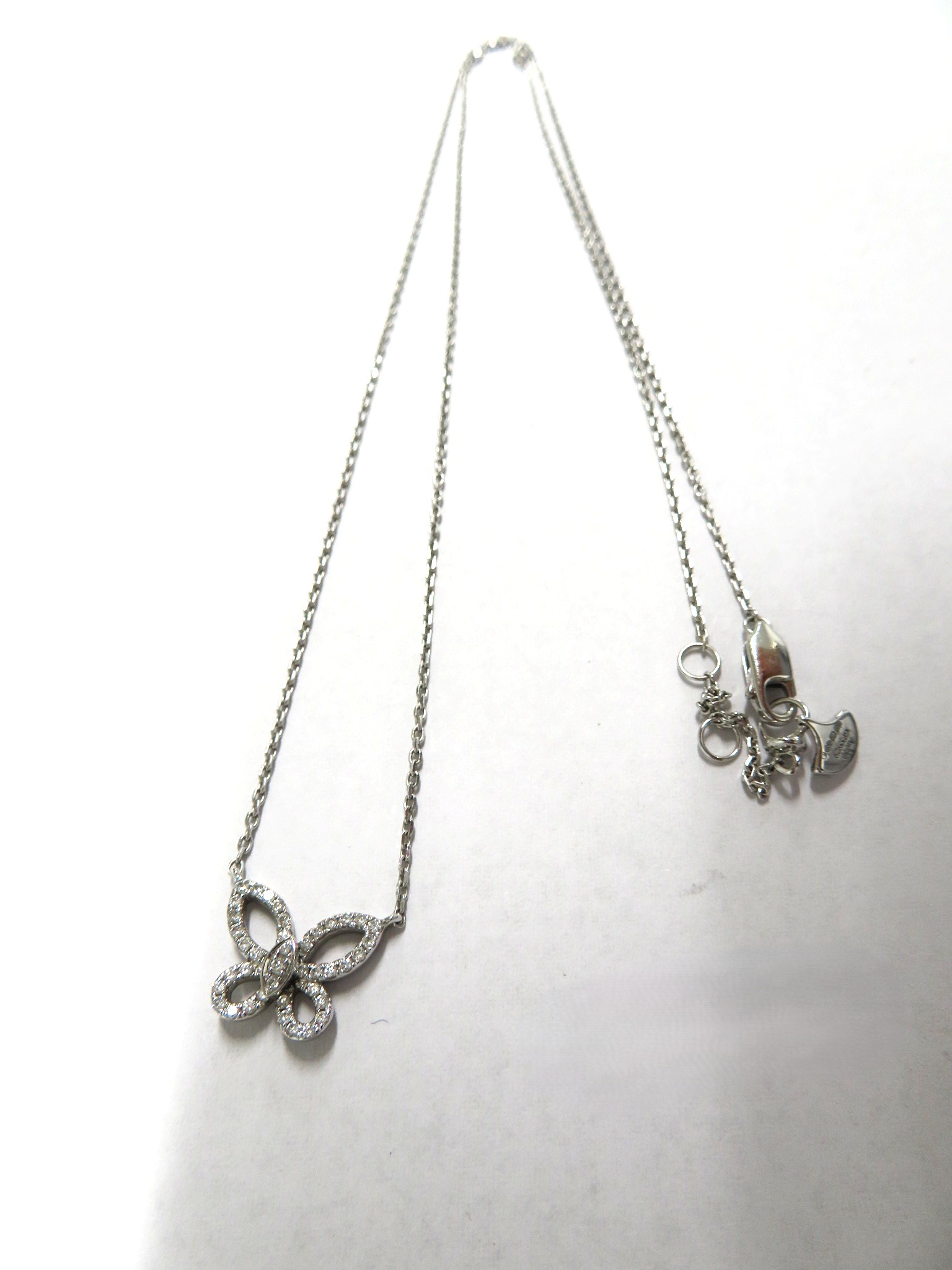 グラフ バタフライシルエット